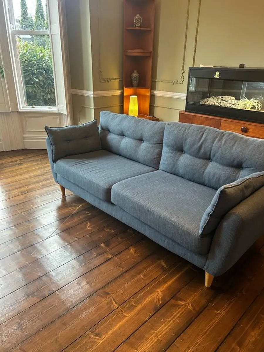 couch - Image 3