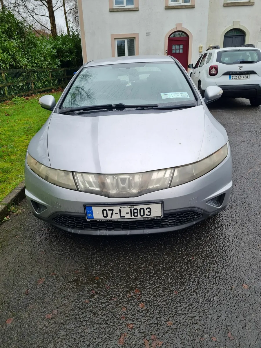 Older reliable Honda Civic - Image 1