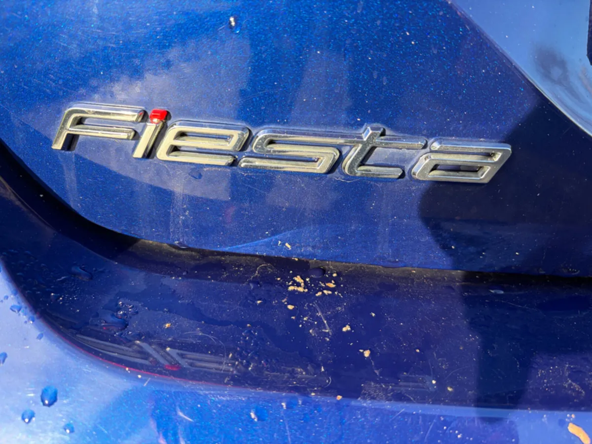 Ford Fiesta ZETEC - Image 4