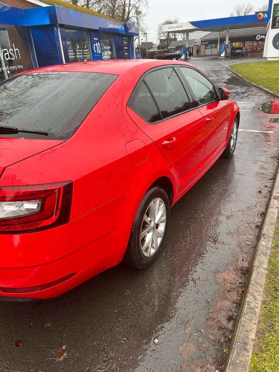 Skoda Octavia 1.6 TDi - Image 3