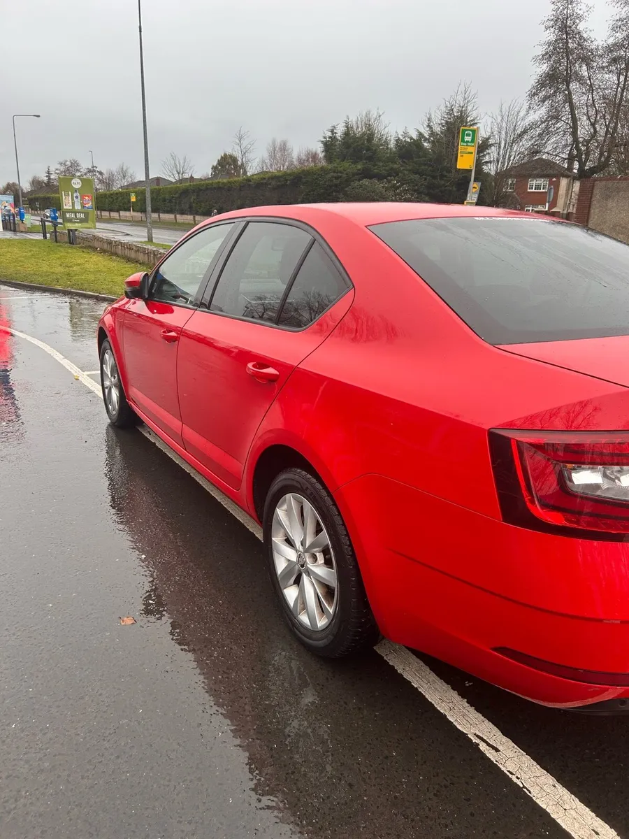 Skoda Octavia 1.6 TDi - Image 4