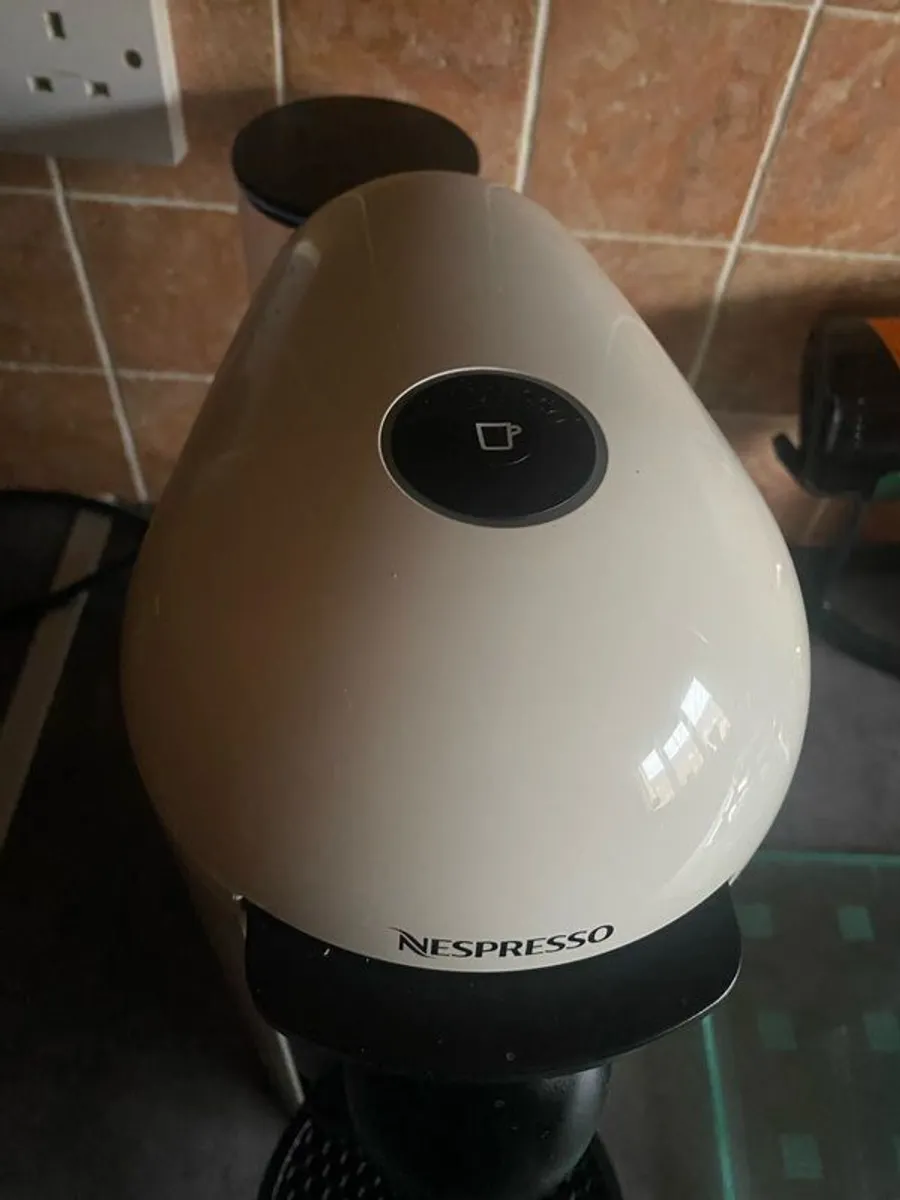 Nespresso Vertuo Coffee Machine - Image 4