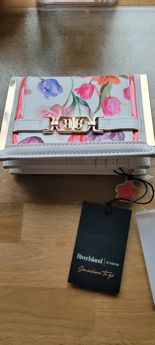 Ladies purses - Image 2