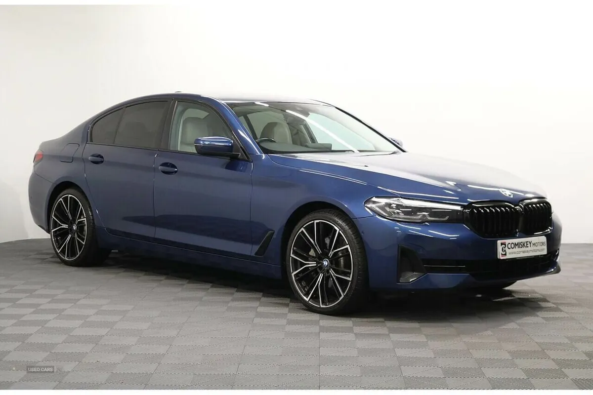 BMW 5-Series 530e SE - Image 1