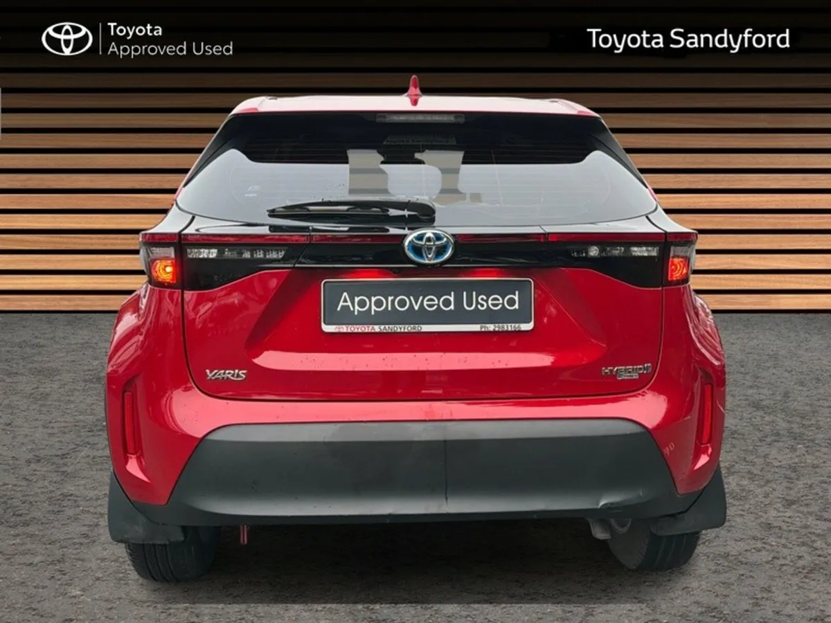 Toyota Yaris Cross LUNA HYBRID AUTOMATIC // REAR C - Image 4
