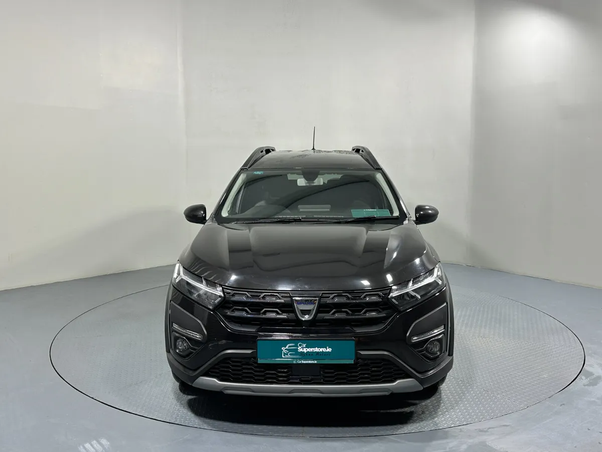 Dacia Jogger Comfort Petrol 7 Seater 1.0 221 - Image 2