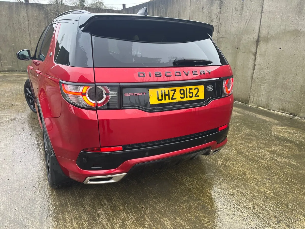 Land Rover Discovery Sport HSE Dynamic Luxury 2017 - Image 4