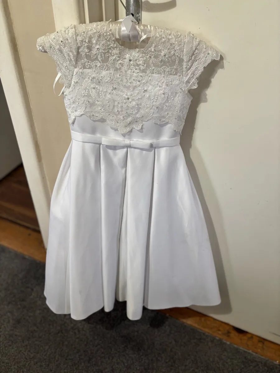 Communion dress - Image 2