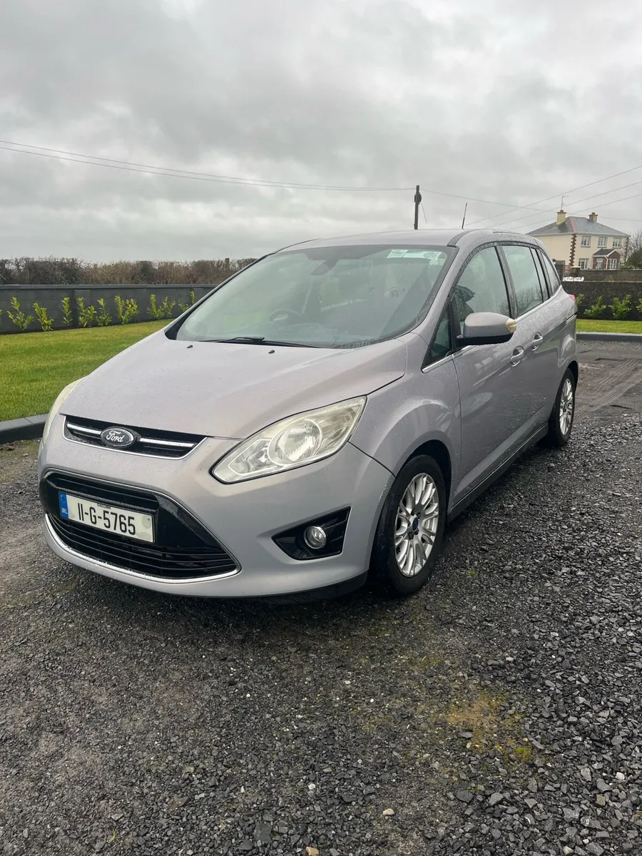2011 Ford C max Titanium low miles - Image 2