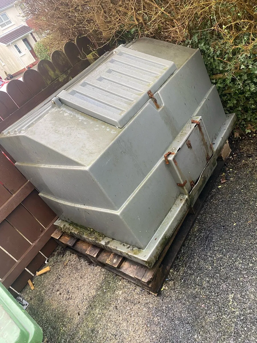 Coal bunker (LARGE) - Image 1