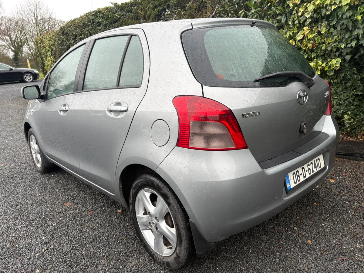 Toyota Yaris 2008 - Image 4