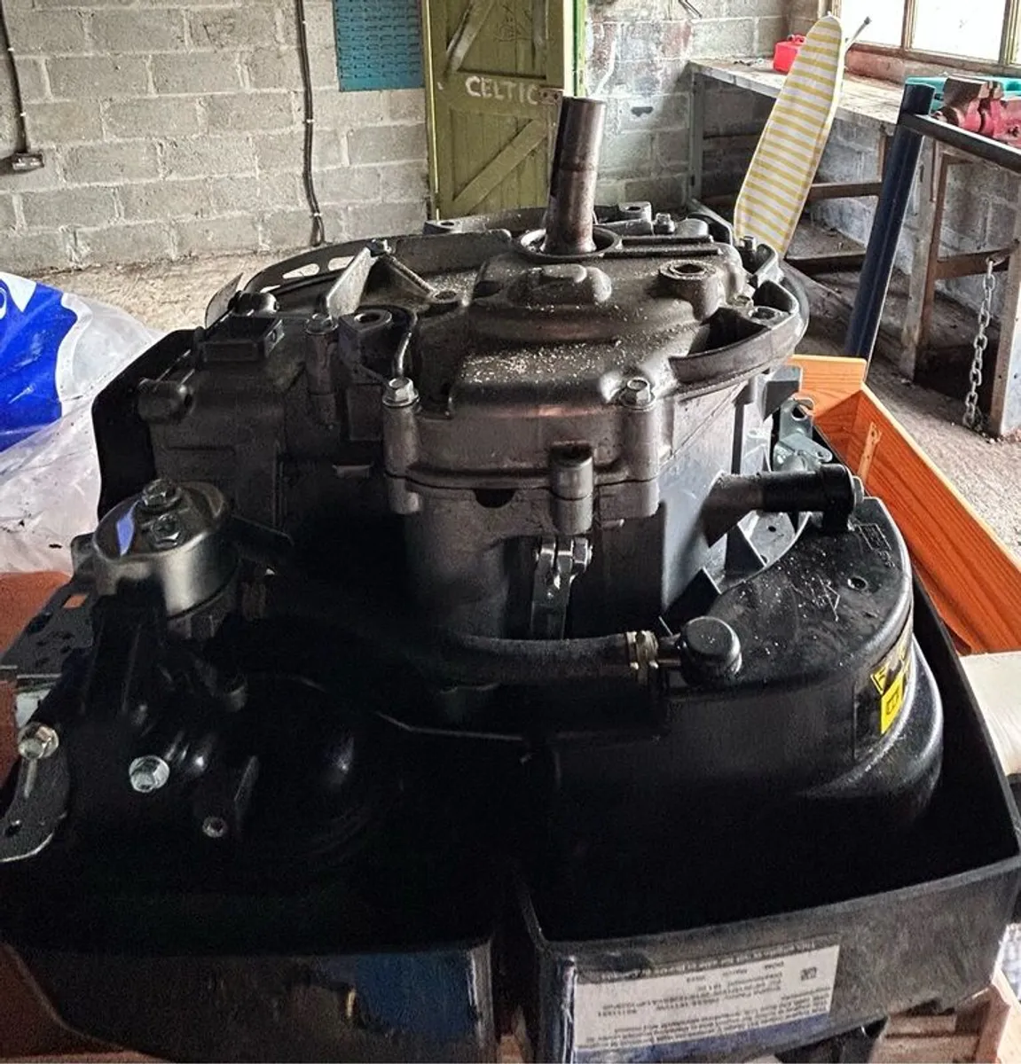 Push Lawnmower - Briggs & Stratton 750ex - Image 3