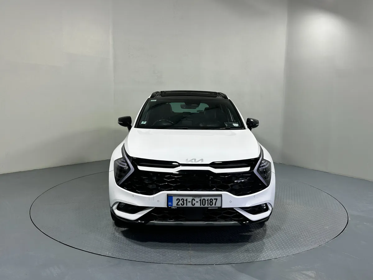 Kia Sportage GT Line 1.6 Crdi 231 - Image 2