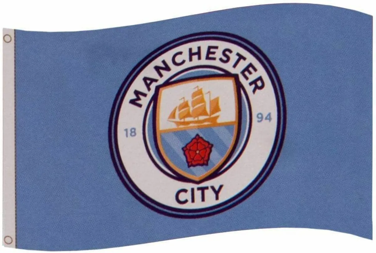 MANCHESTER CITY FOOTBALL CLUB TEAM FLAG   BRAND NE