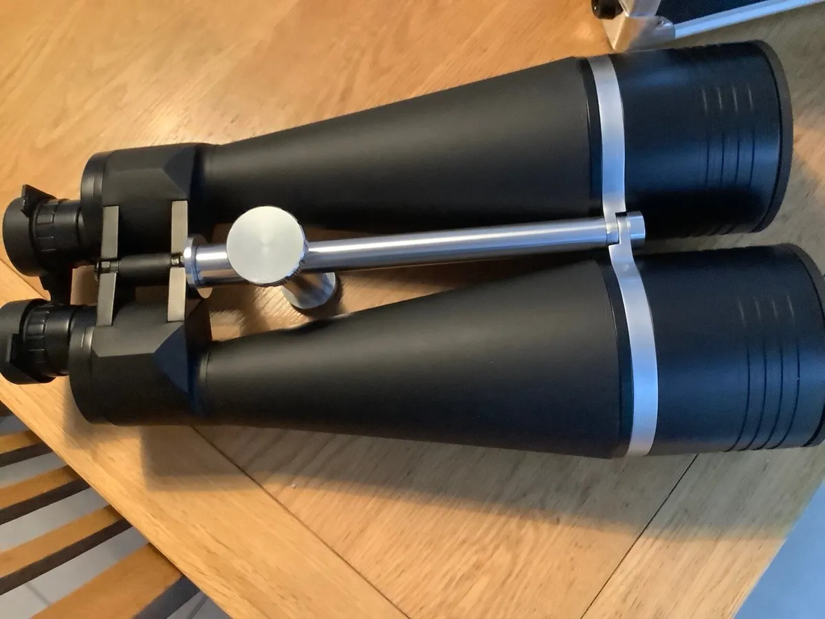 TS OPTICS BINOCULARS 25x100 WP - Image 2