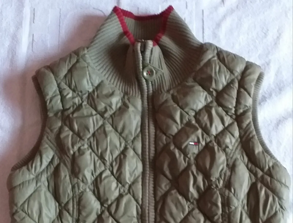 TOMMY HILFIGER BODY WARMER-SIZE 12 - Image 4