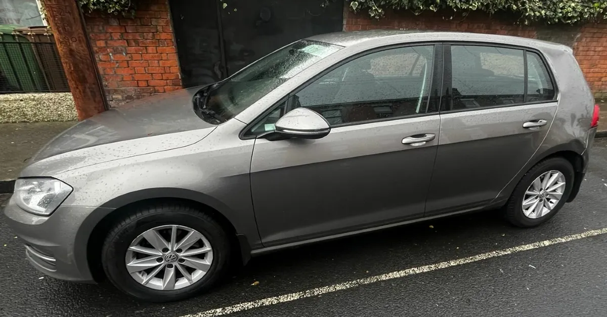 Volkswagen Golf 2014 - Image 2