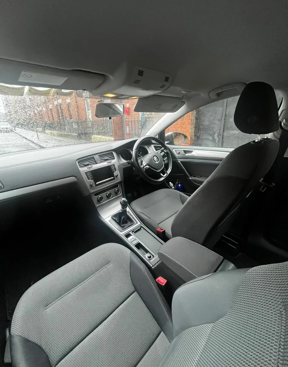 Volkswagen Golf 2014 - Image 4