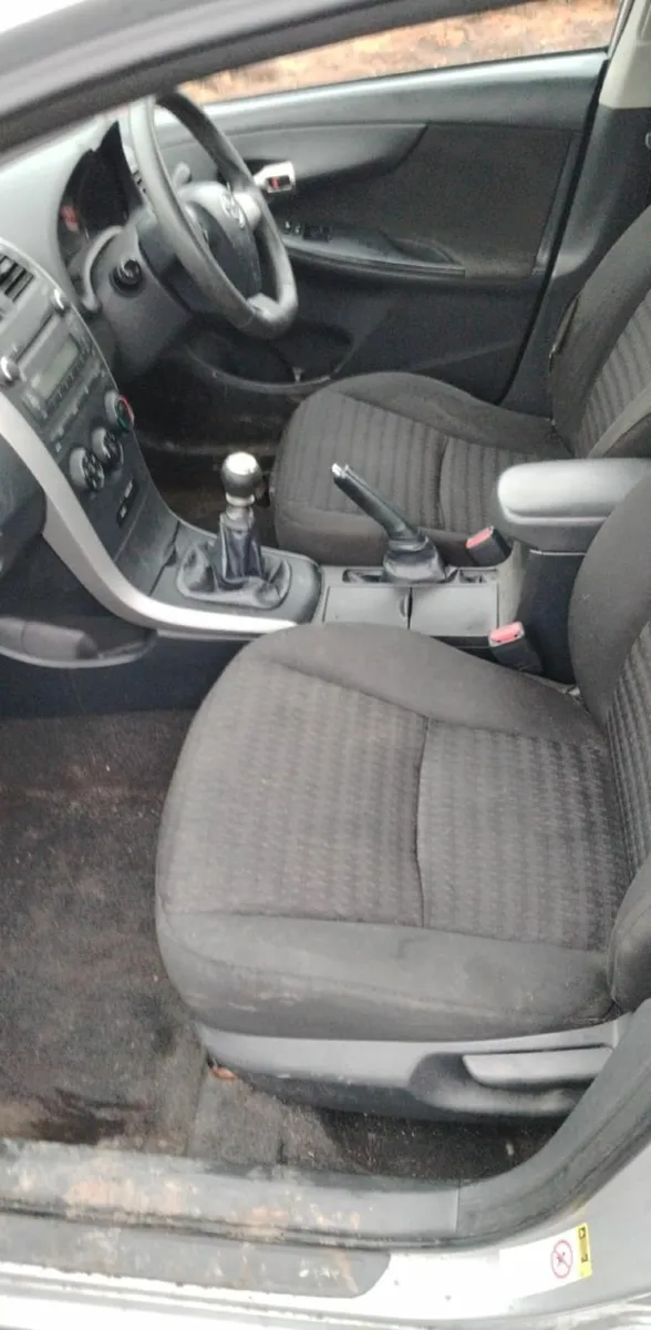 Toyota Corolla 2013 - Image 3