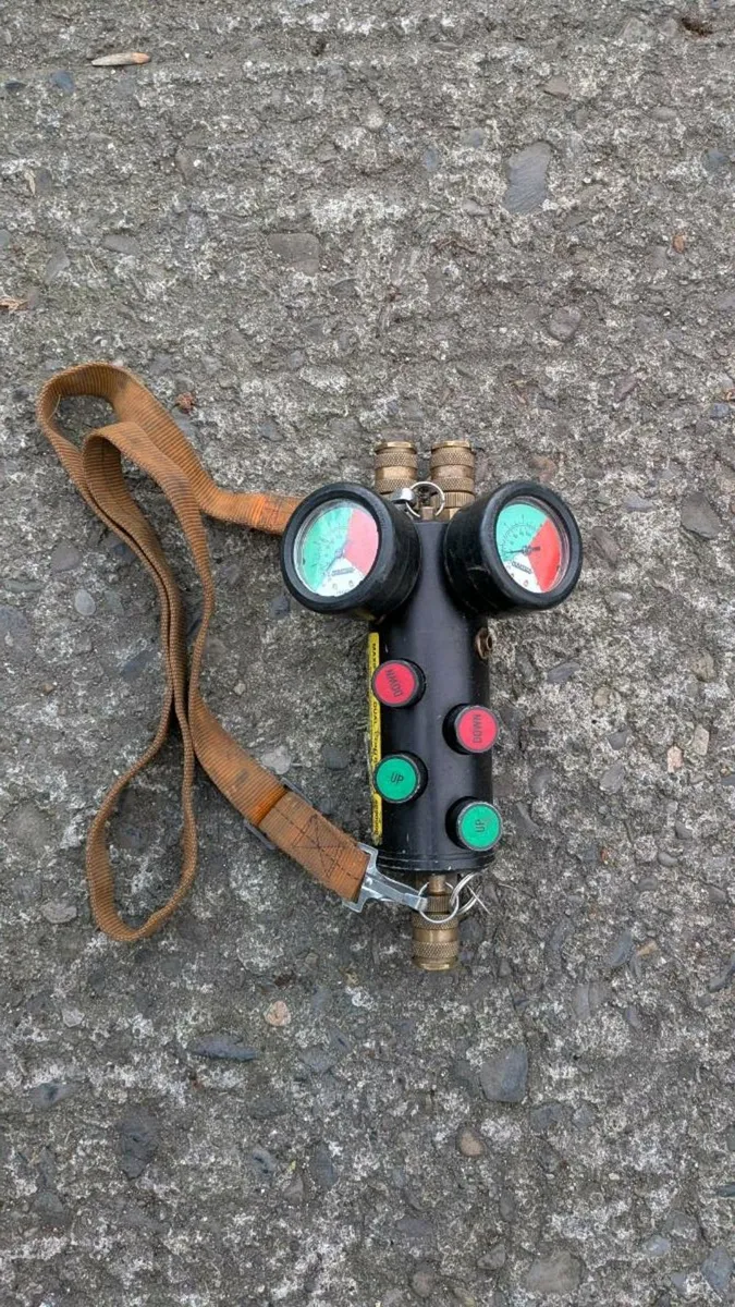 Paratech Maxiforce Dual Controller - Image 1