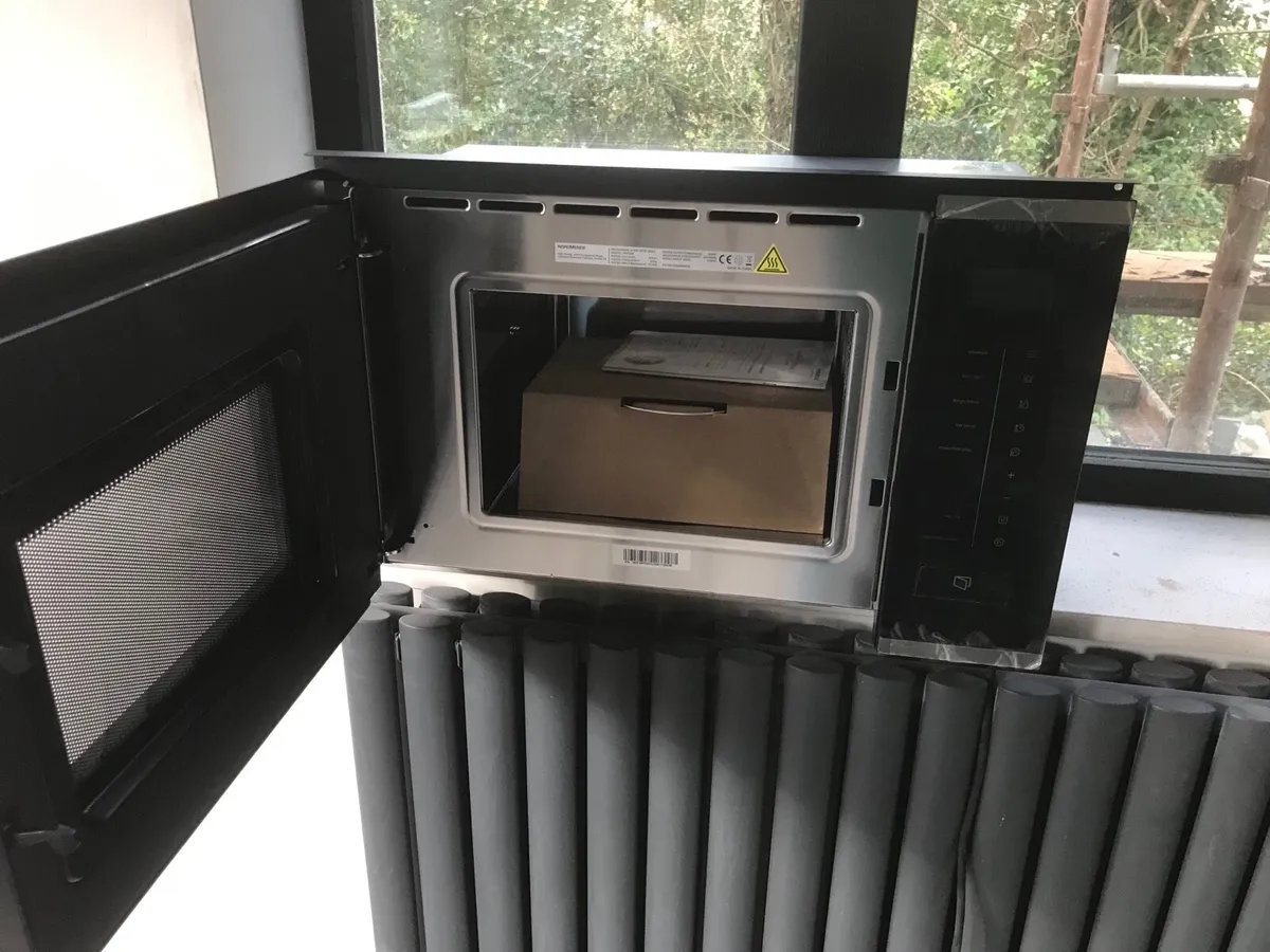 Integrated microwave - never used - Image 2
