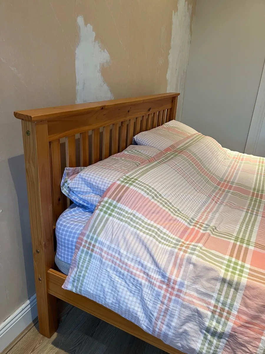 4ft x 6 Double bed - Image 2