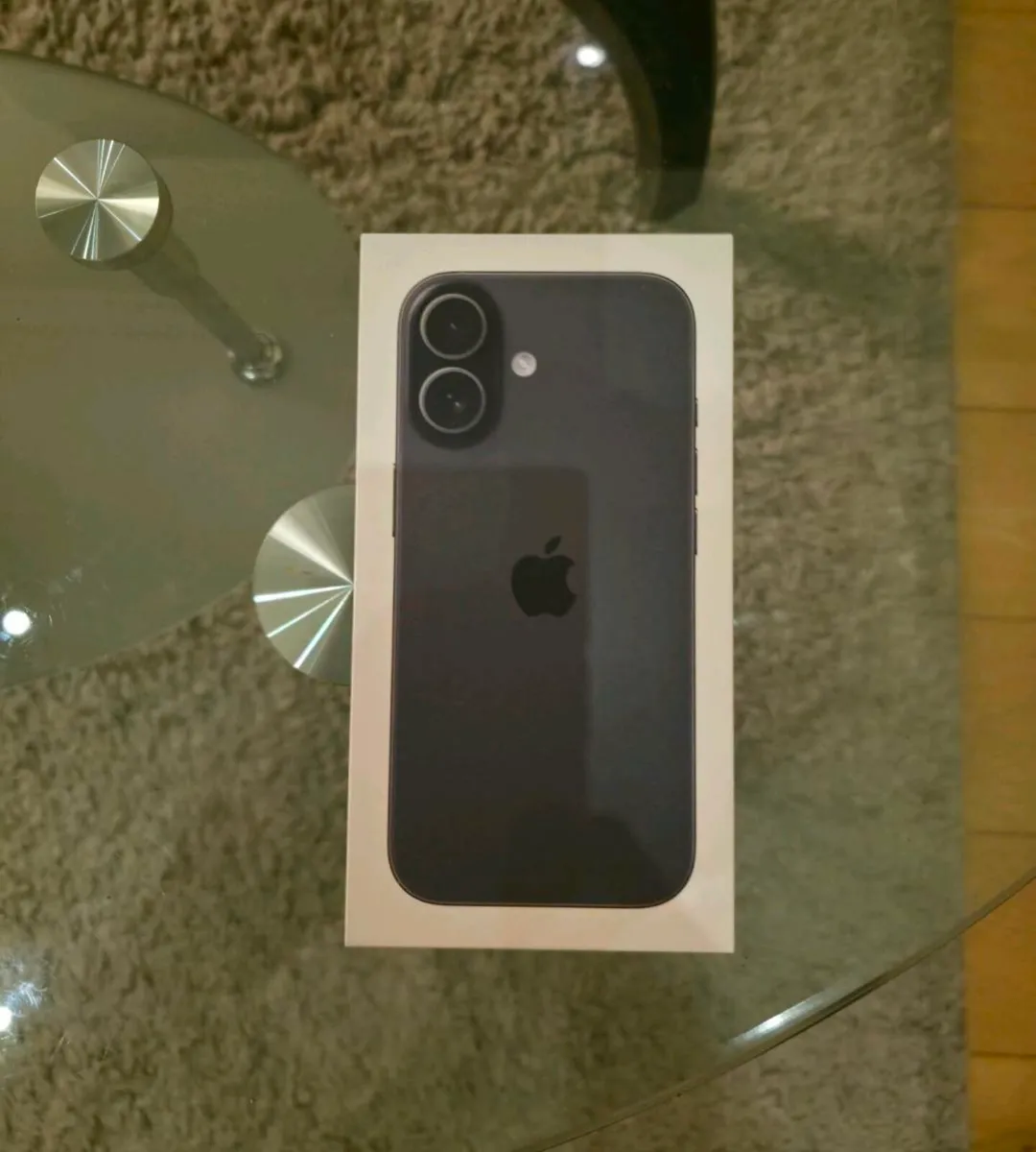 Apple Iphone 17 256GB IRISH - Image 1