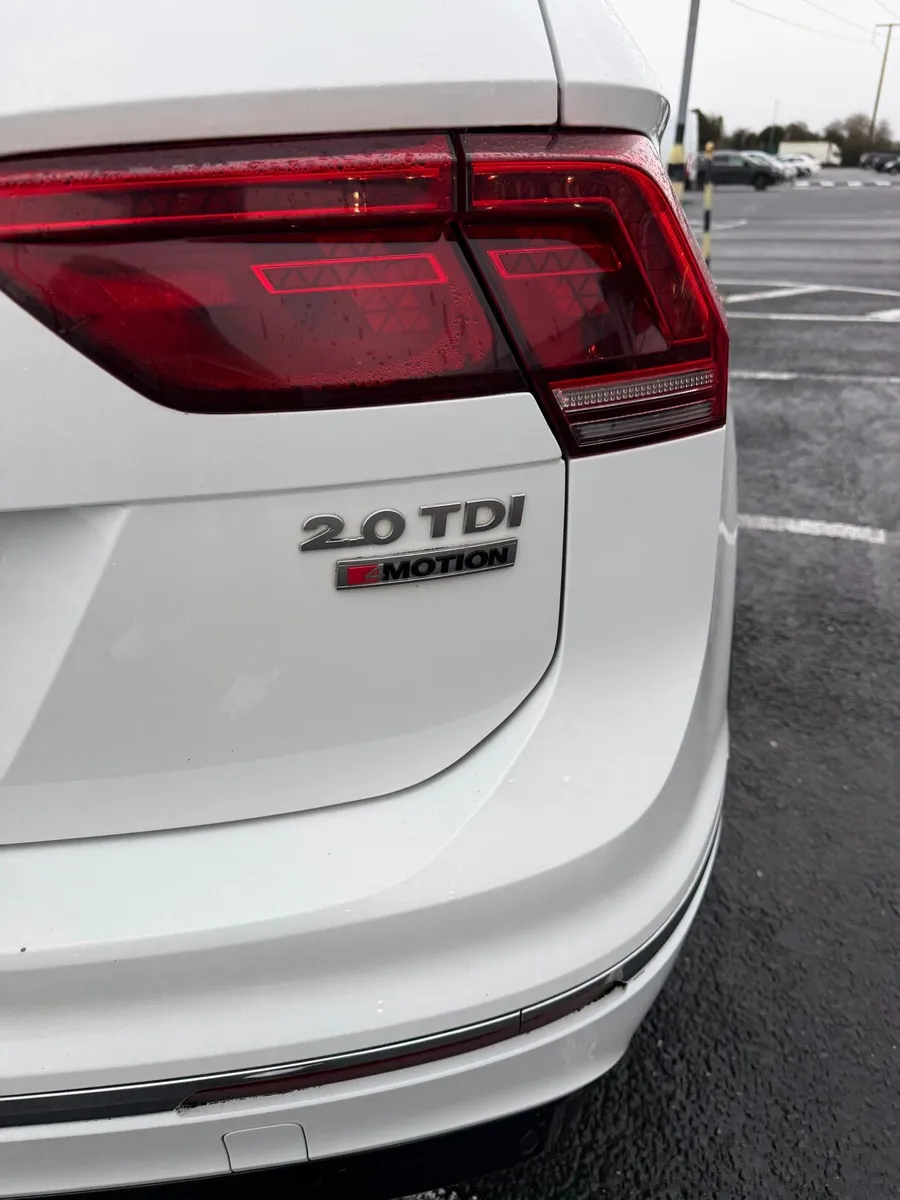 Volkswagen Tiguan R Line - Image 4