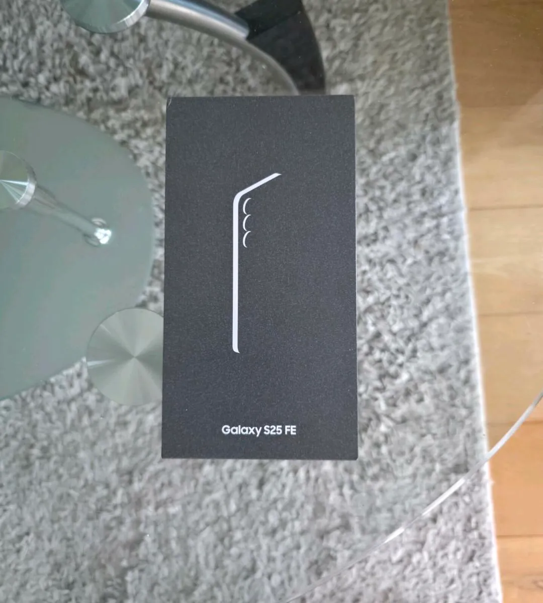 Samsung Galaxy S25 FE 128GB IRISH - Image 1