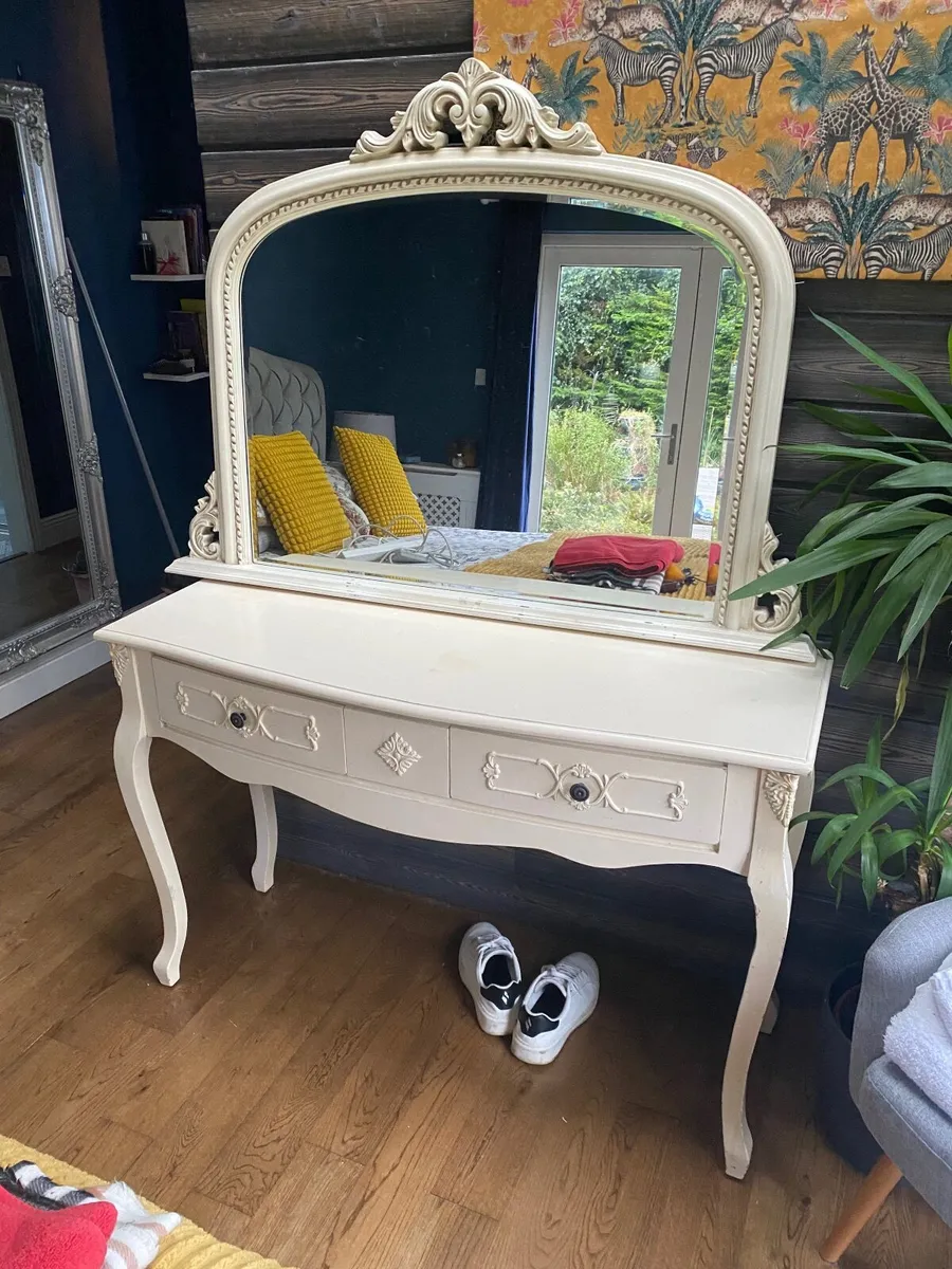 Hall table and mirror - Image 2