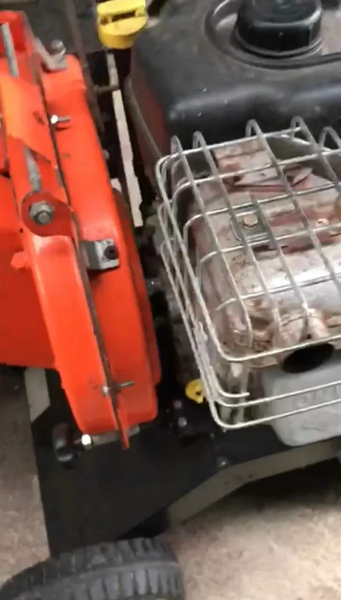 Wood Chipper , Mulcher - Image 2