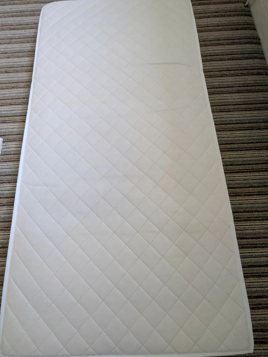 Child bed bundle - Image 3