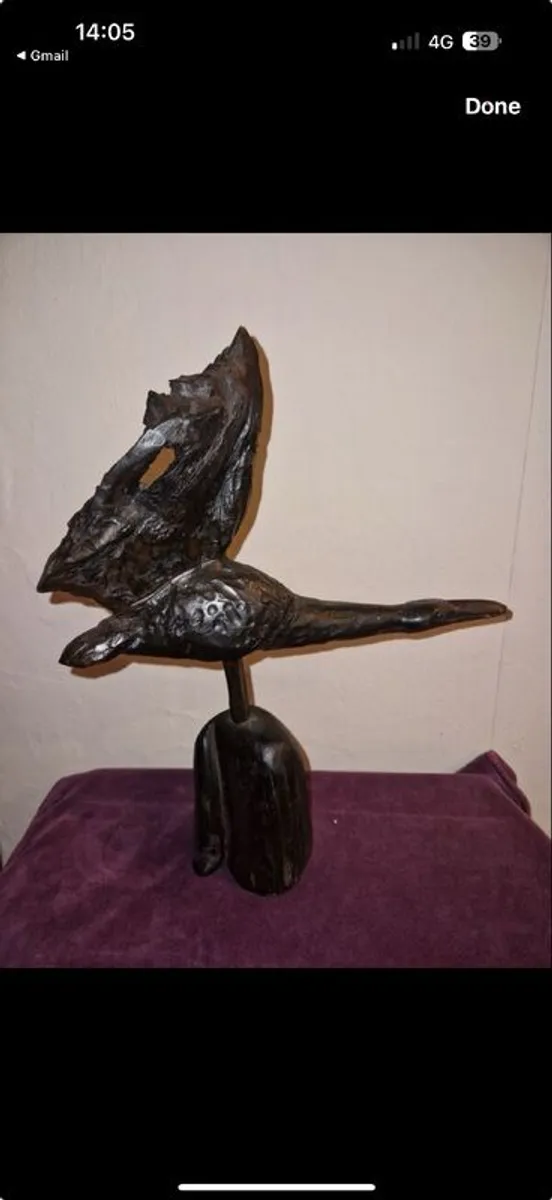 Stunning Bog Oak Duck Sculpture - Image 2