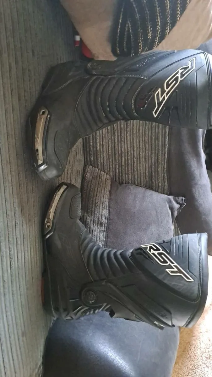 RST Boots