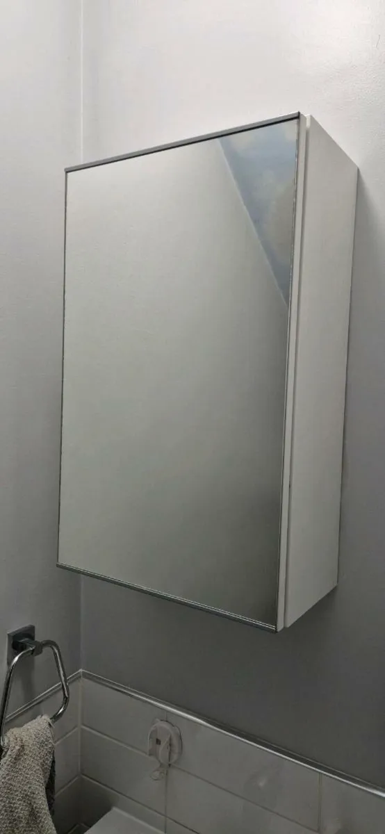 Mirror bathroom cabinet - Image 1