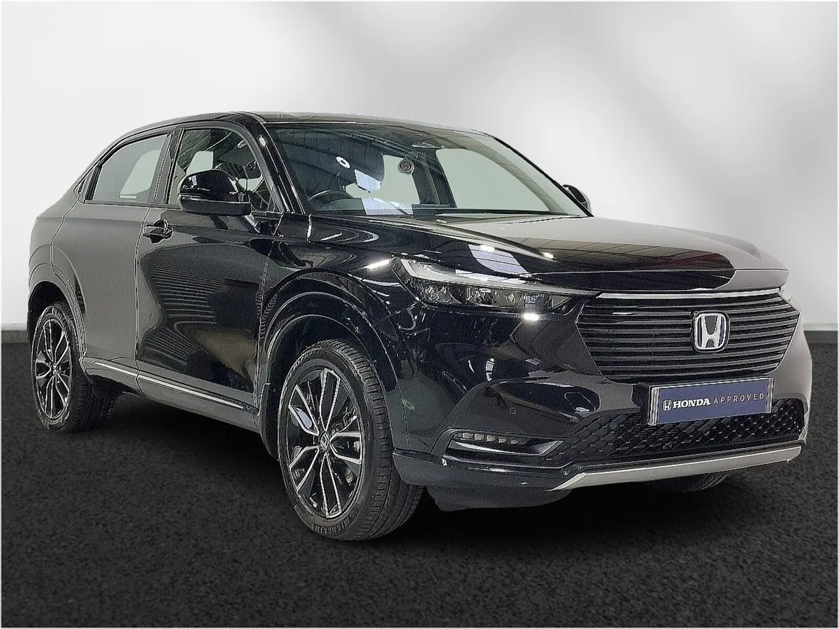 Honda HR-V Hr-V Hatchback Advance - Image 1