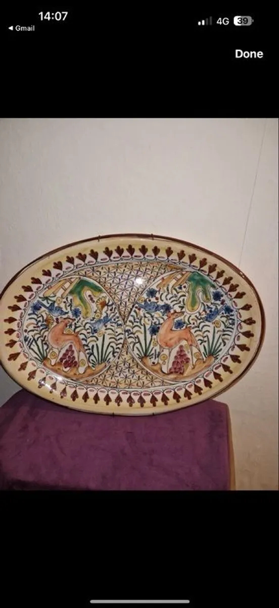 Stunning Pintado A Mao Hand Painted Wall Hanging Plate - Image 1
