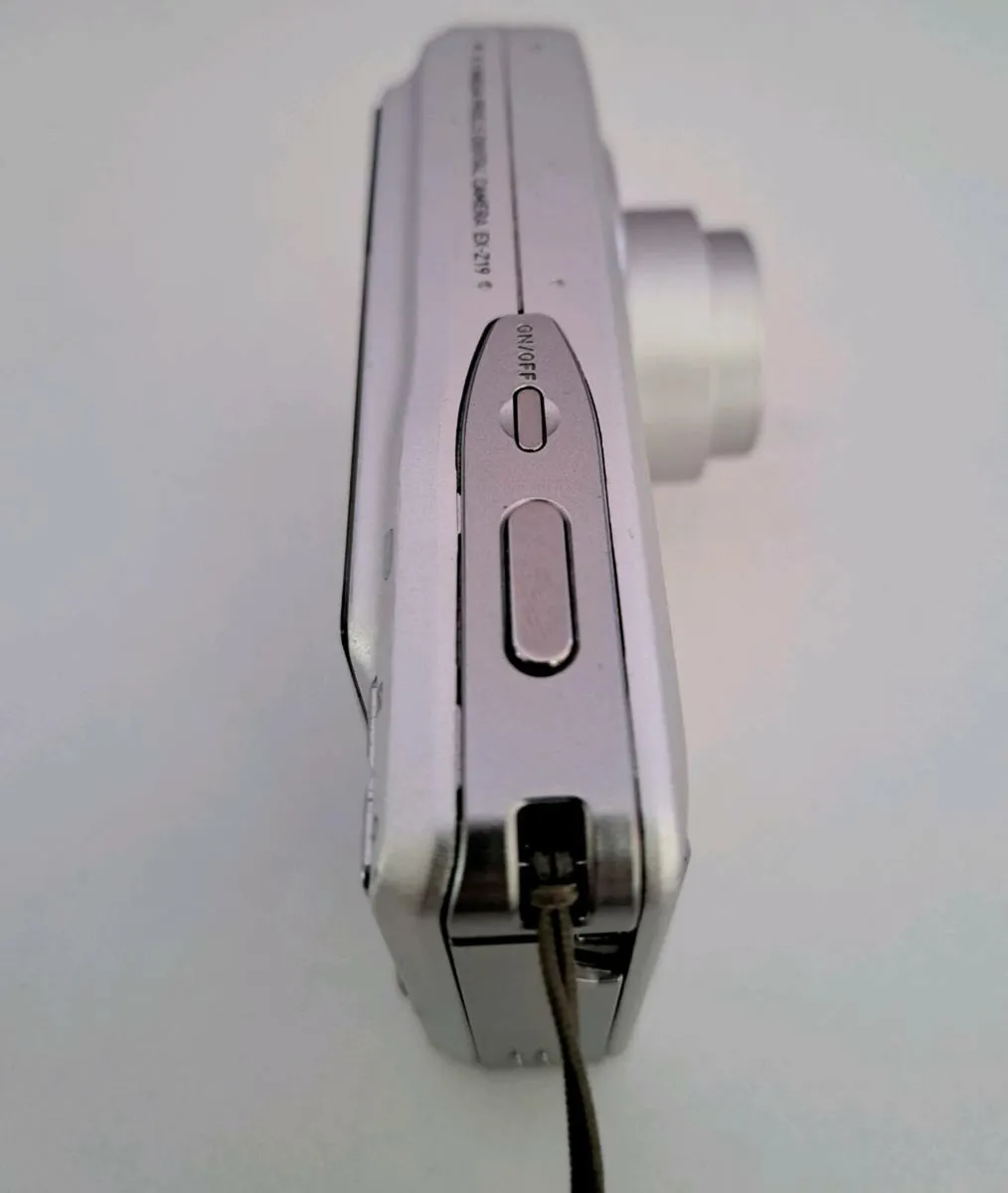 Casio Exilim Digital Camera - Image 3