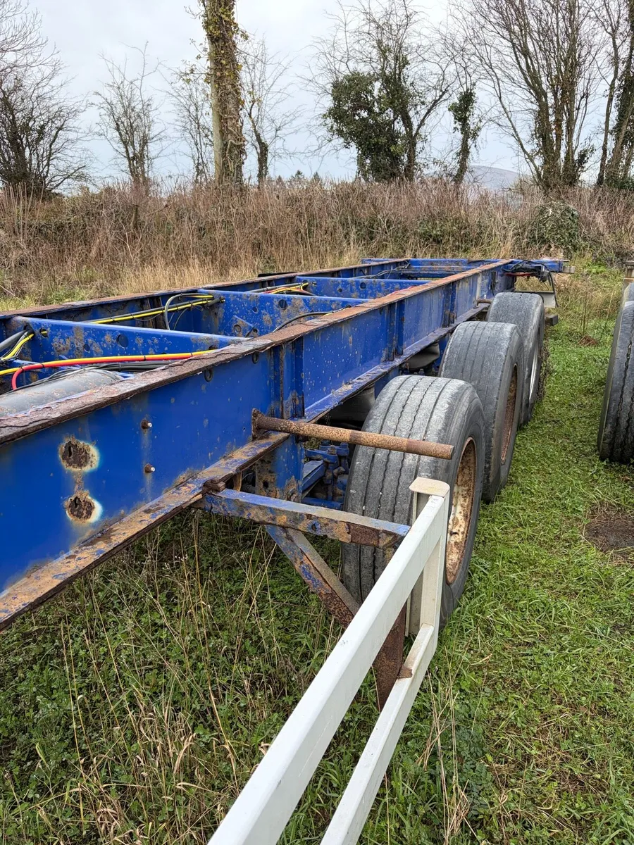 Artic trailers - Image 4