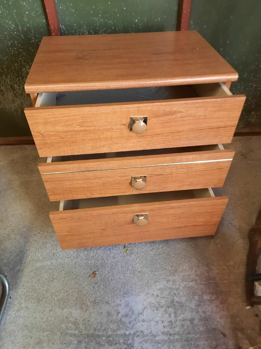 Mid century chest - Image 3