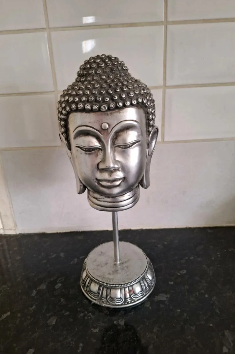 Heavy Buddha metal ornament - Image 1