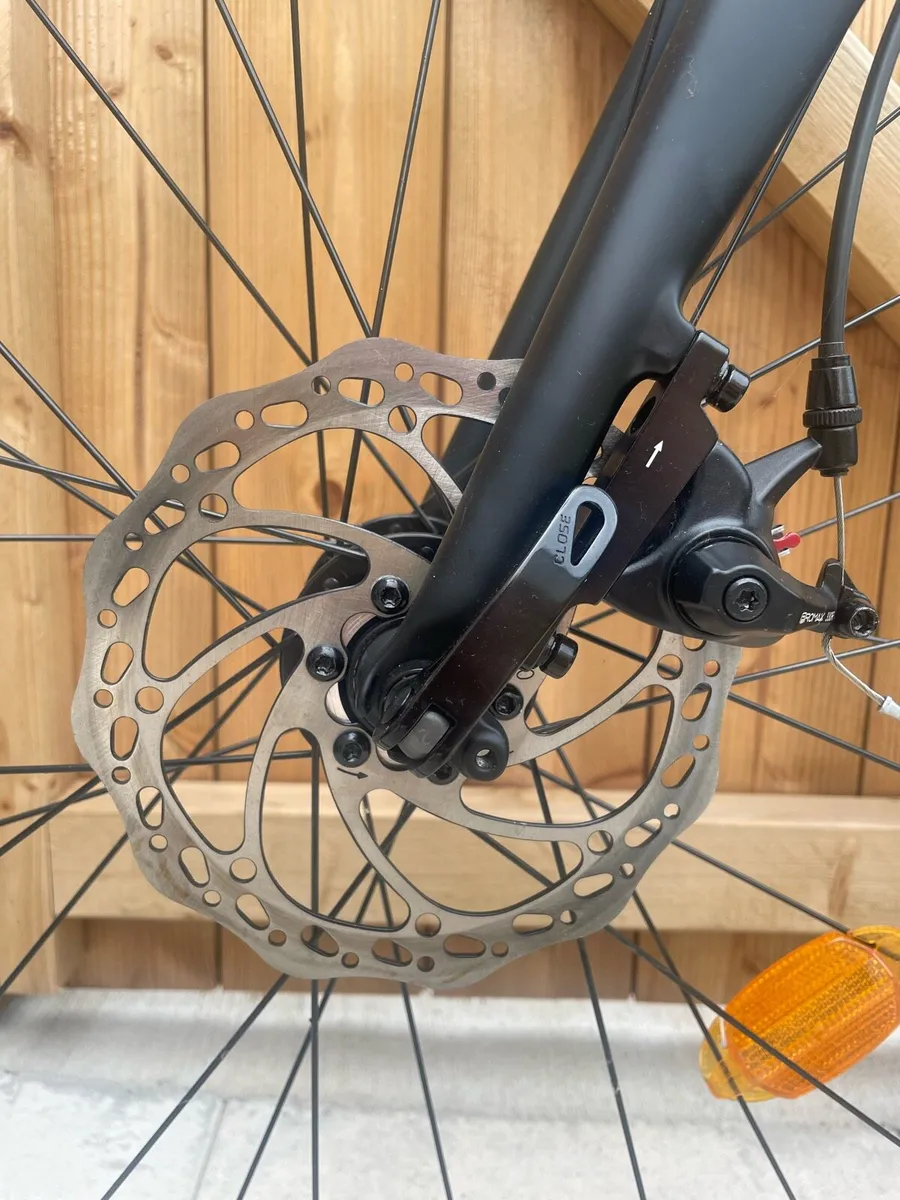 Road Bike, Carbon Fiber Fork - Image 2