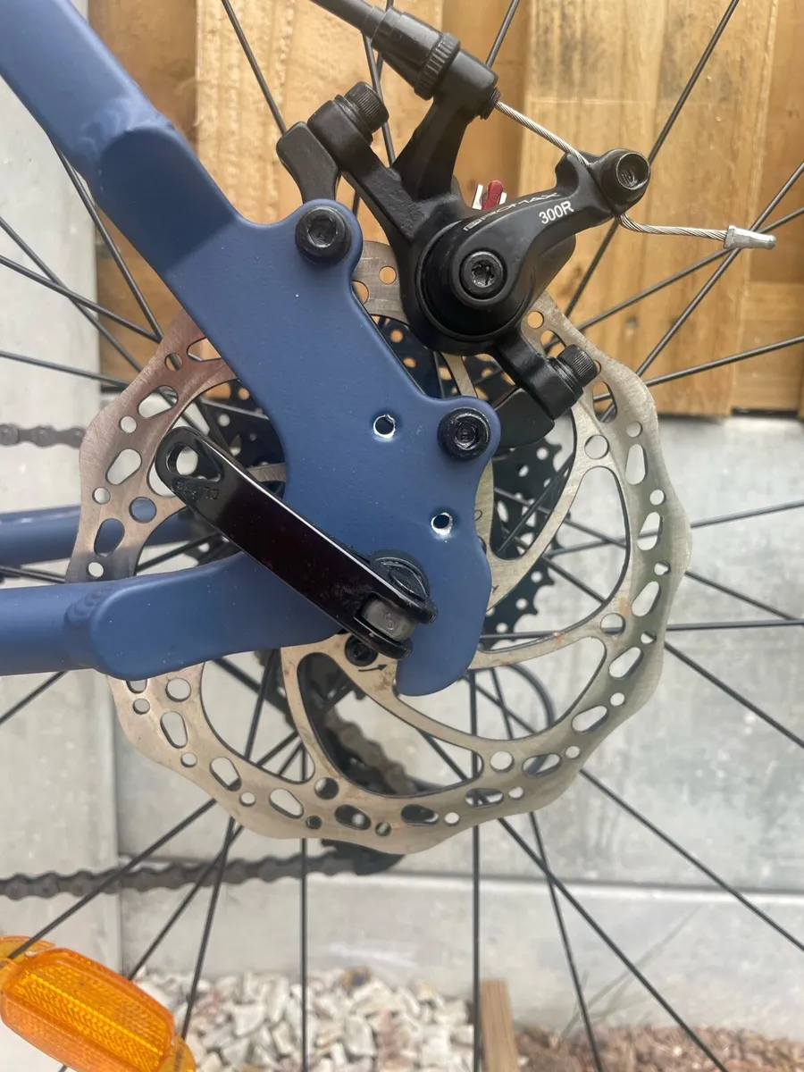 Road Bike, Carbon Fiber Fork - Image 3