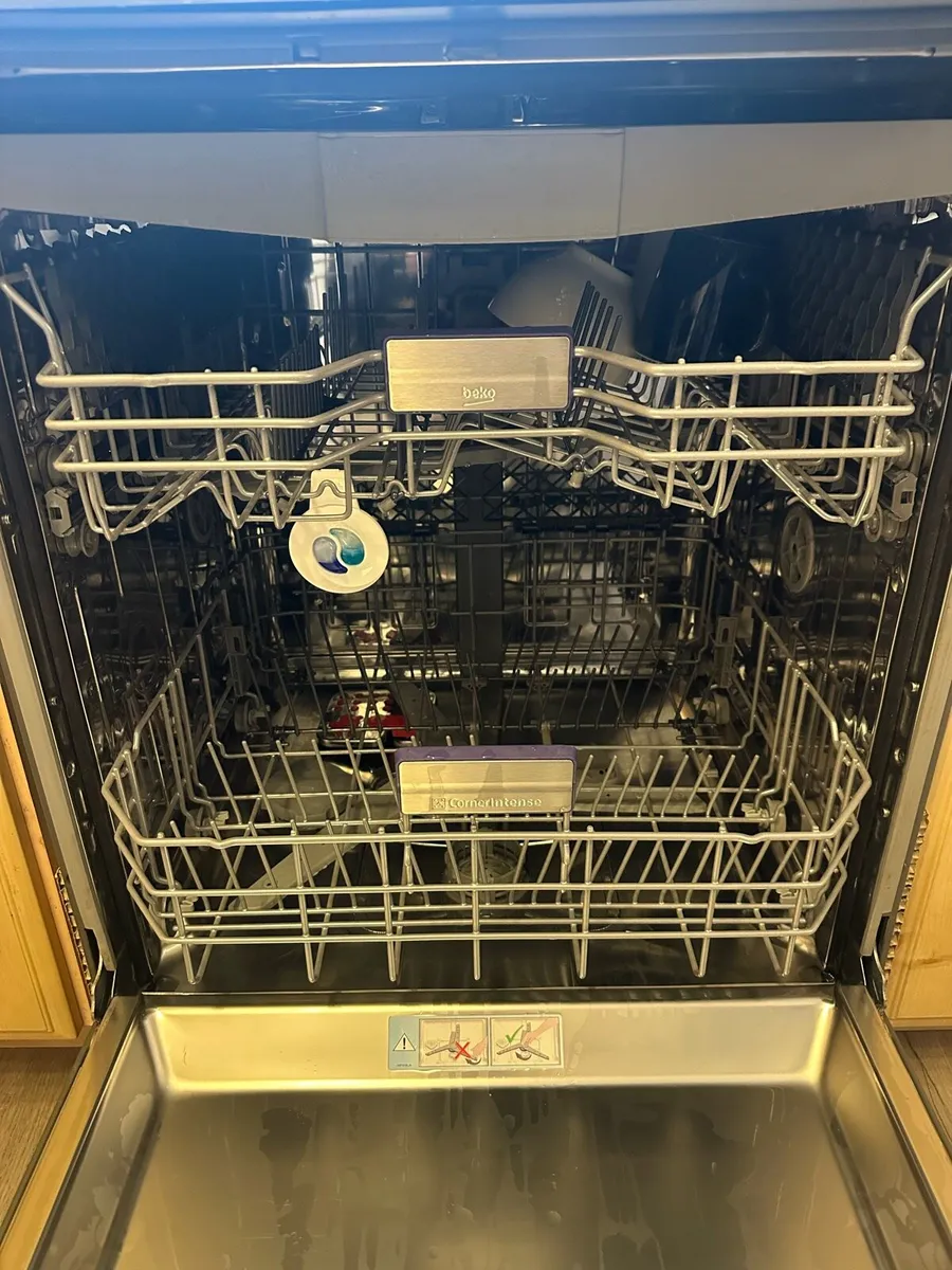 Dishwasher - Image 2