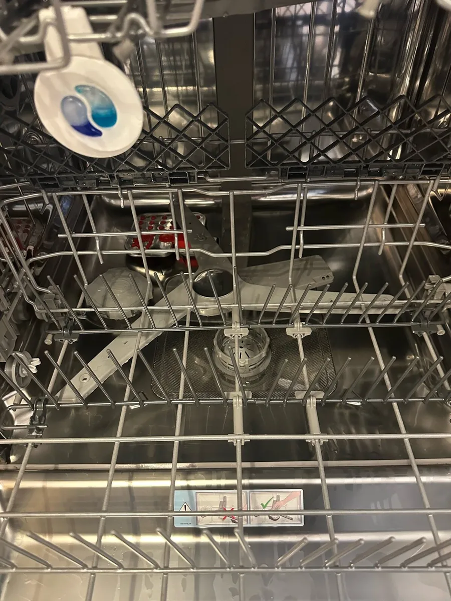 Dishwasher - Image 3