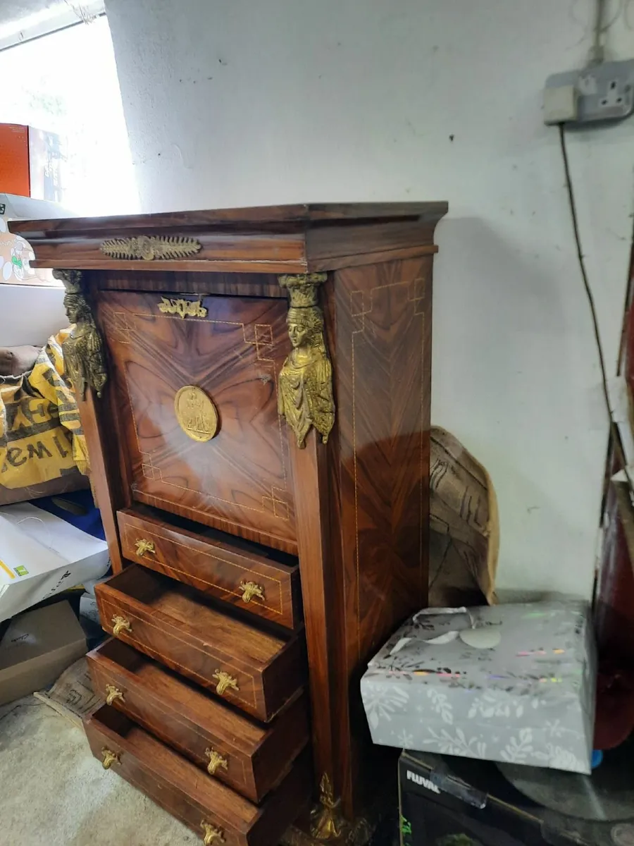 Antique cabinet - Image 4