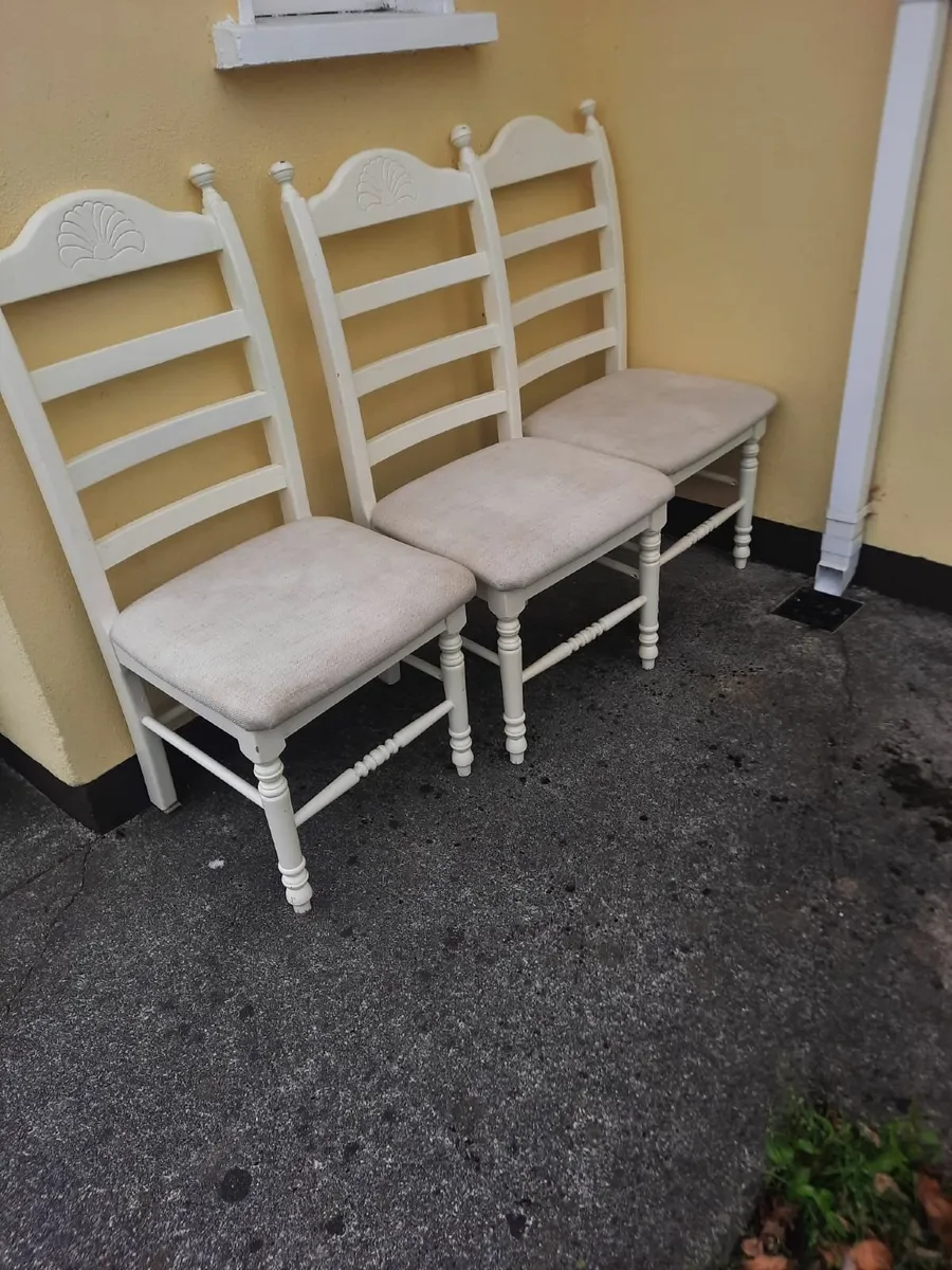 Kitchen chairs - Image 1