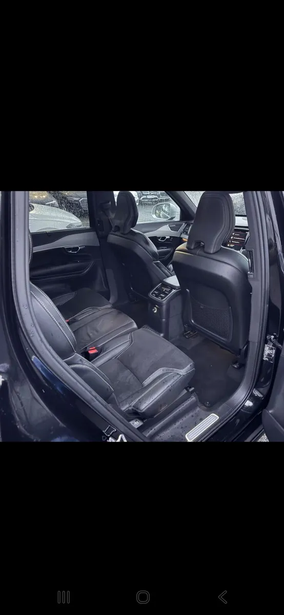 Volvo XC90 R-Design 2017 petrol Hybrid - Image 3