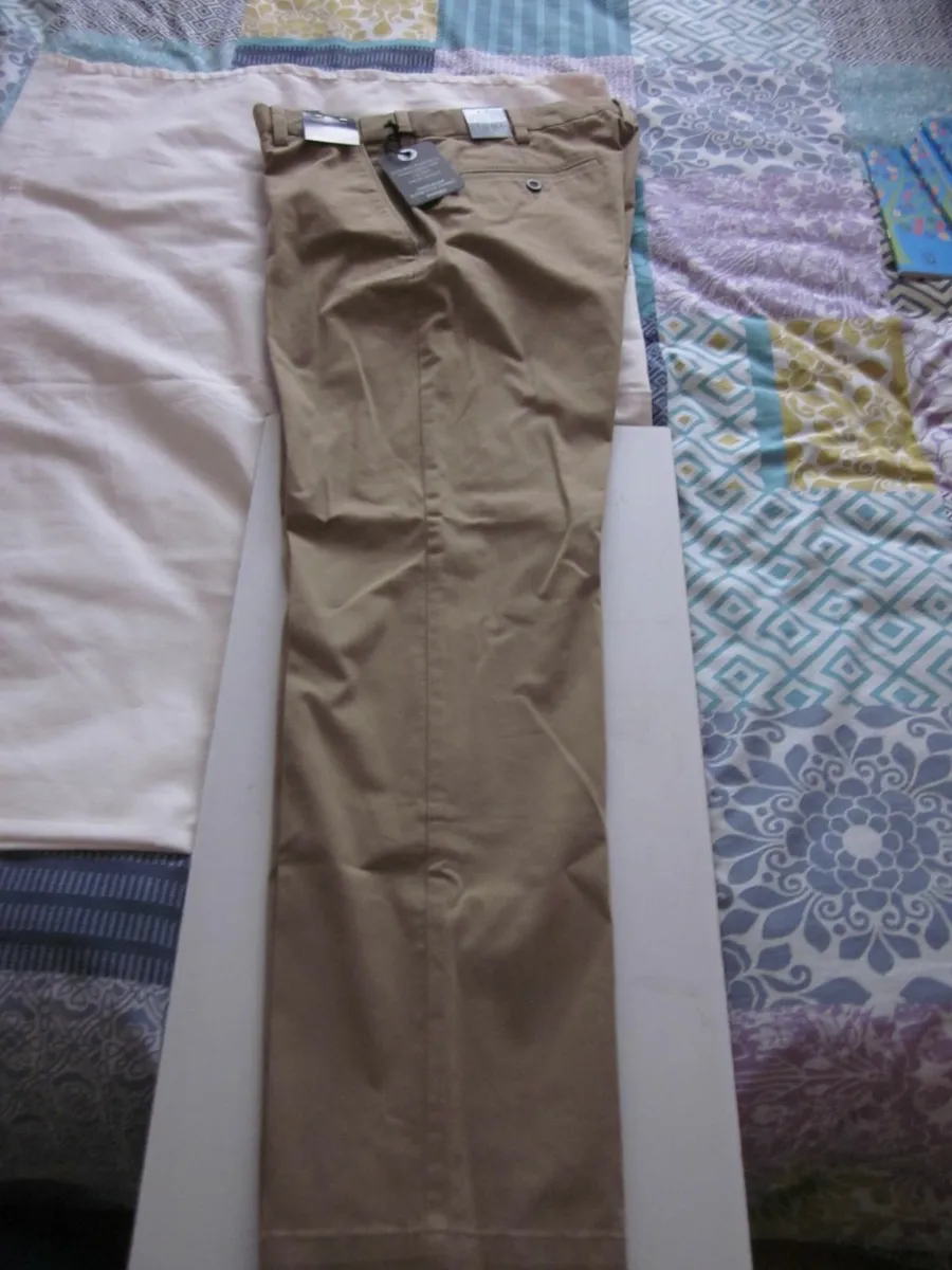 Dunnes Premium Stretch Chino 34/31 New - Image 1