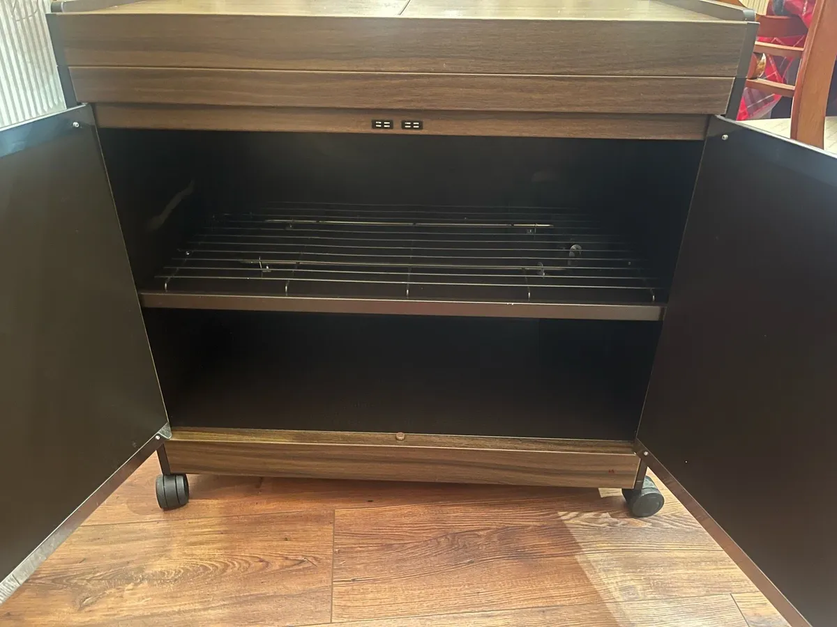 Electric hostess trolley - Image 2